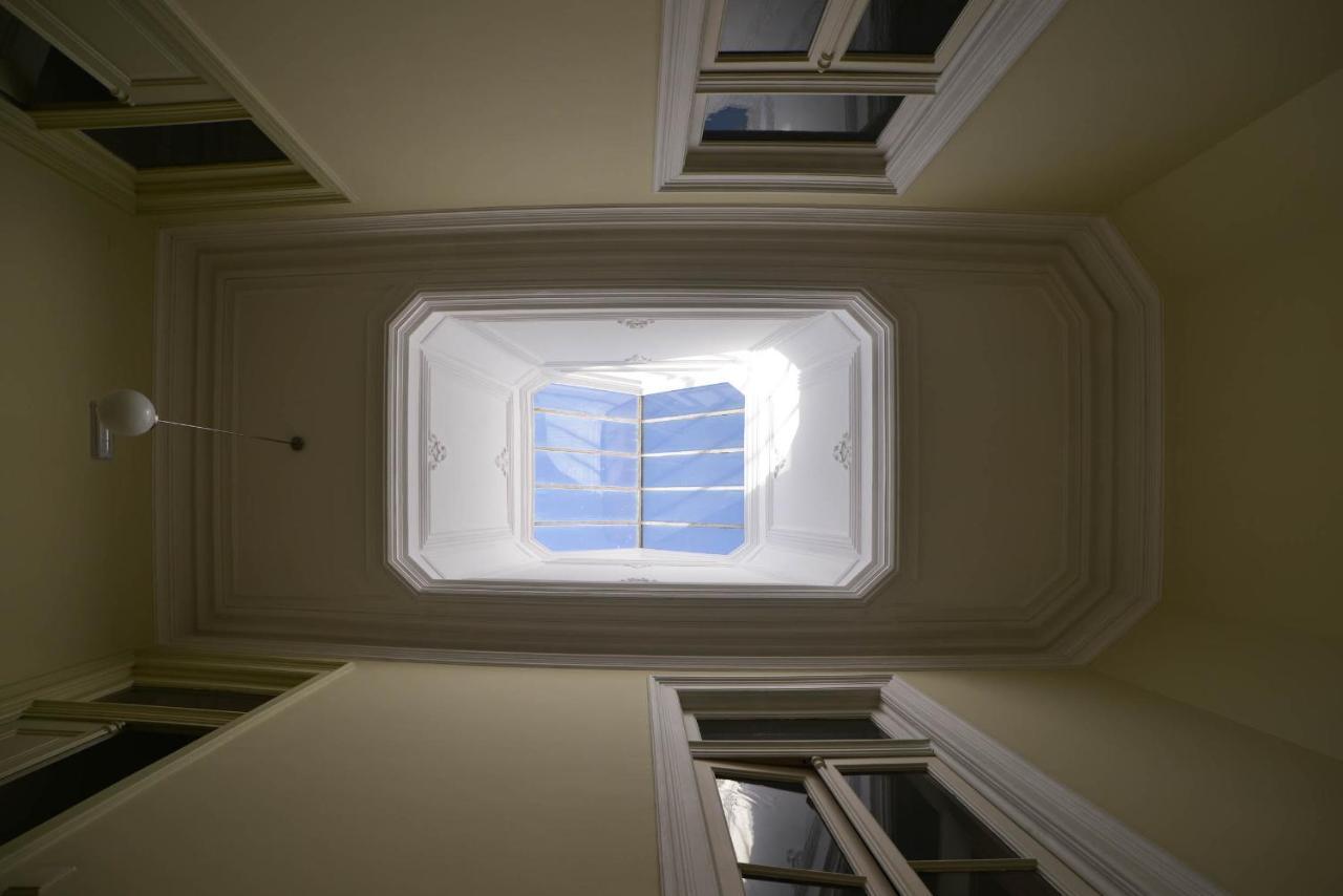 Maison Des Amis Oporto Exteriör bild